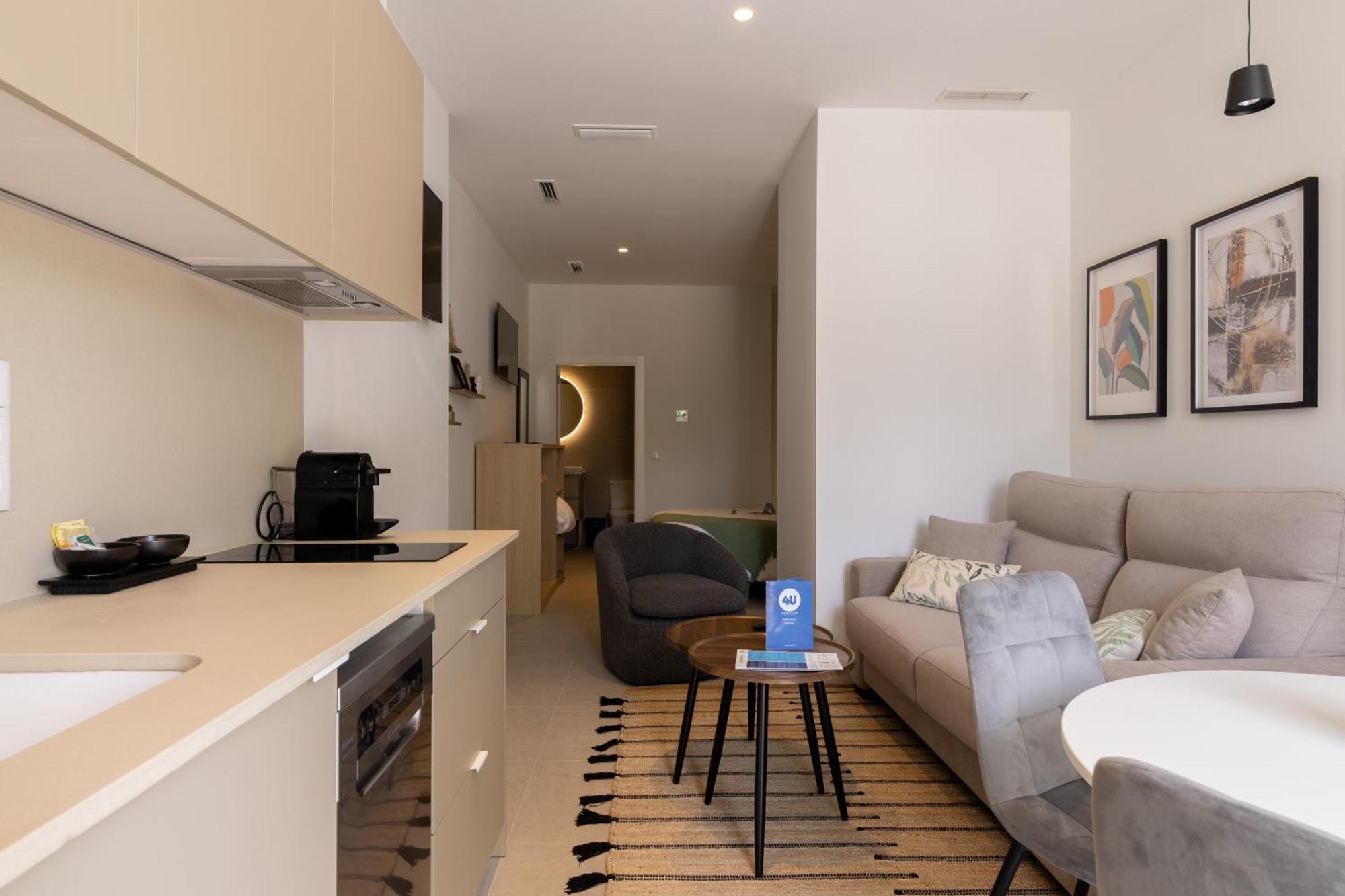 ולנסיה Dorm4You Arena Plaza מראה חיצוני תמונה